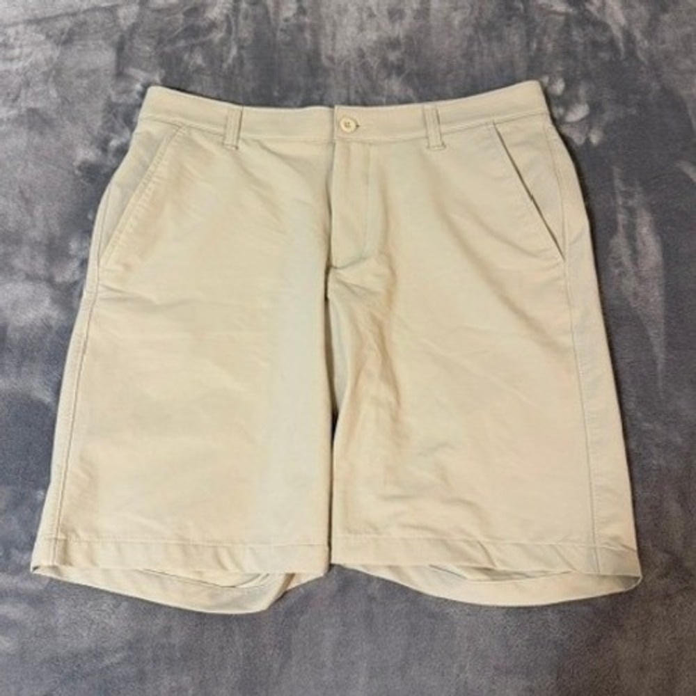Under Armour Shorts Men 34 Khaki Tan Golf Flat Front Performance Athletic